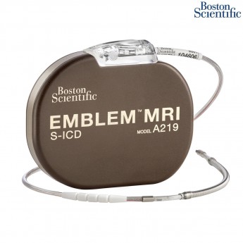 Подкожный кардиовертер-дефибриллятор Boston Scientific EMBLEM MRI S-ICD Подкожная имплантация 8.7 лет батареи MEDTRONIC